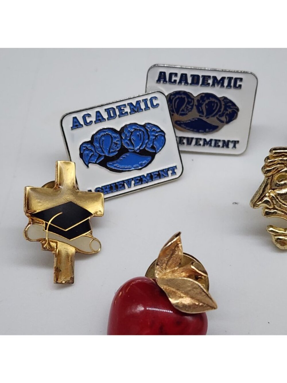 Vintage Teacher Enamel Pins Buttons Academic Honor Roll Tragedy Apple Heart USA - Picture 5 of 8
